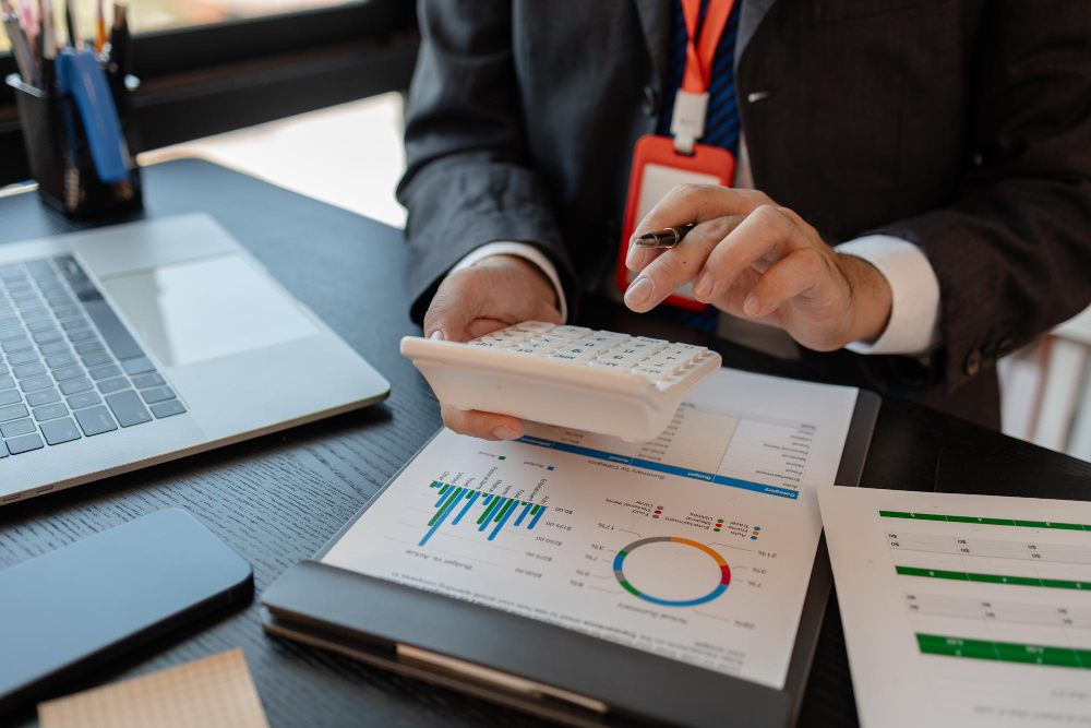 Financial Advisor in Edison New Jersey US